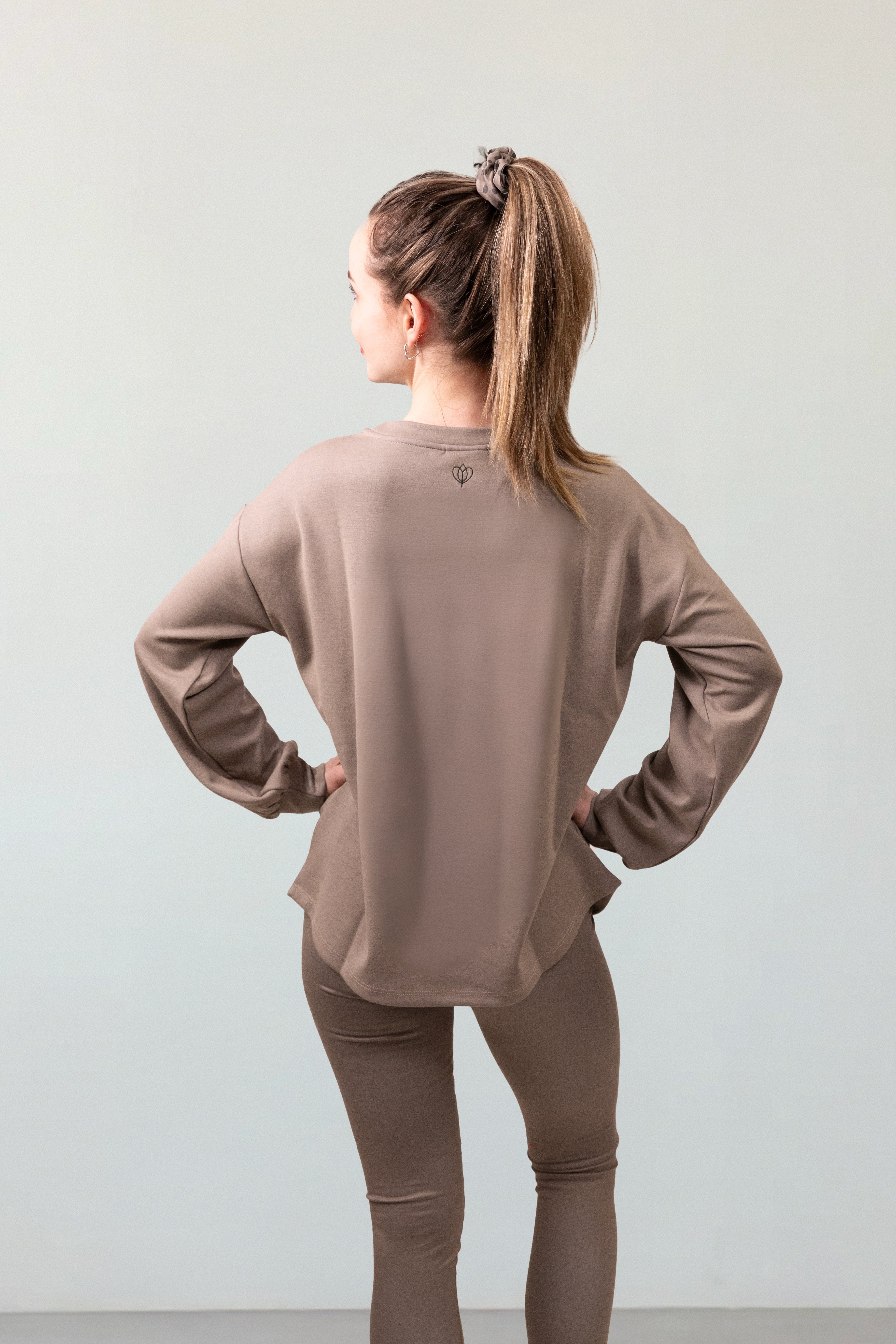 Sweatshirt Greige mit Band