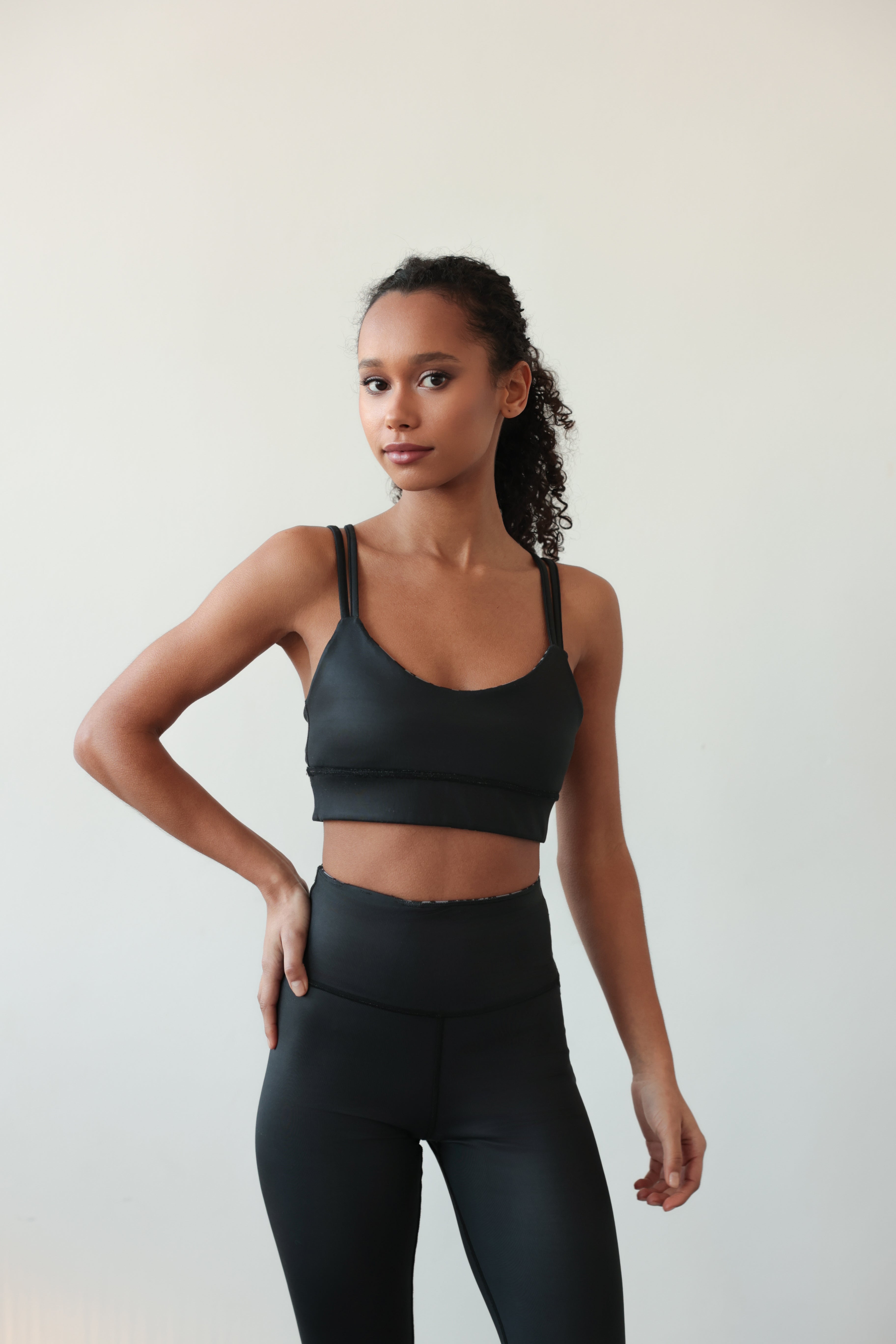 Schwarzer Bra Shaped & Pushed