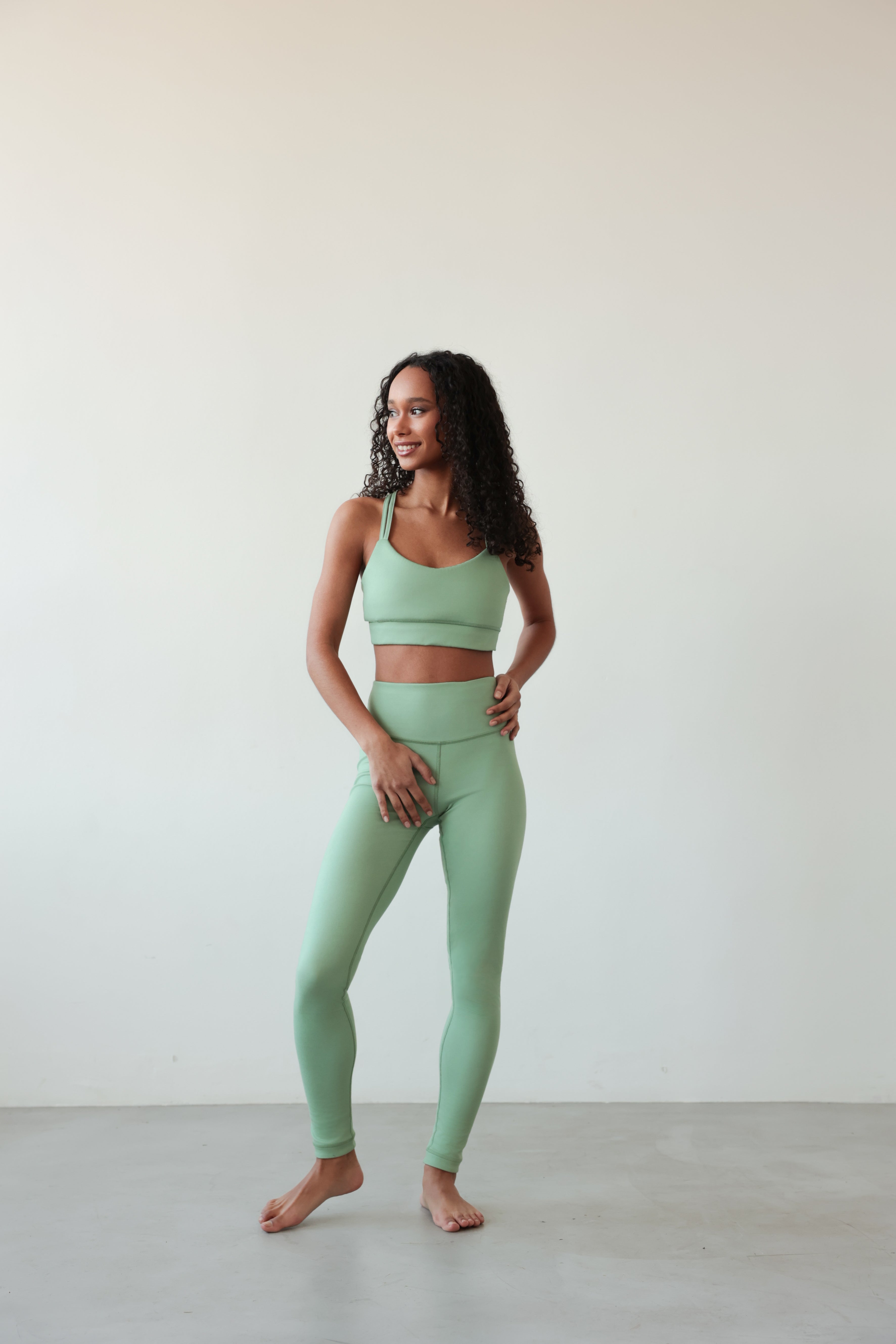 Shape-Wendeleggings – Matcha & Khaki Leo