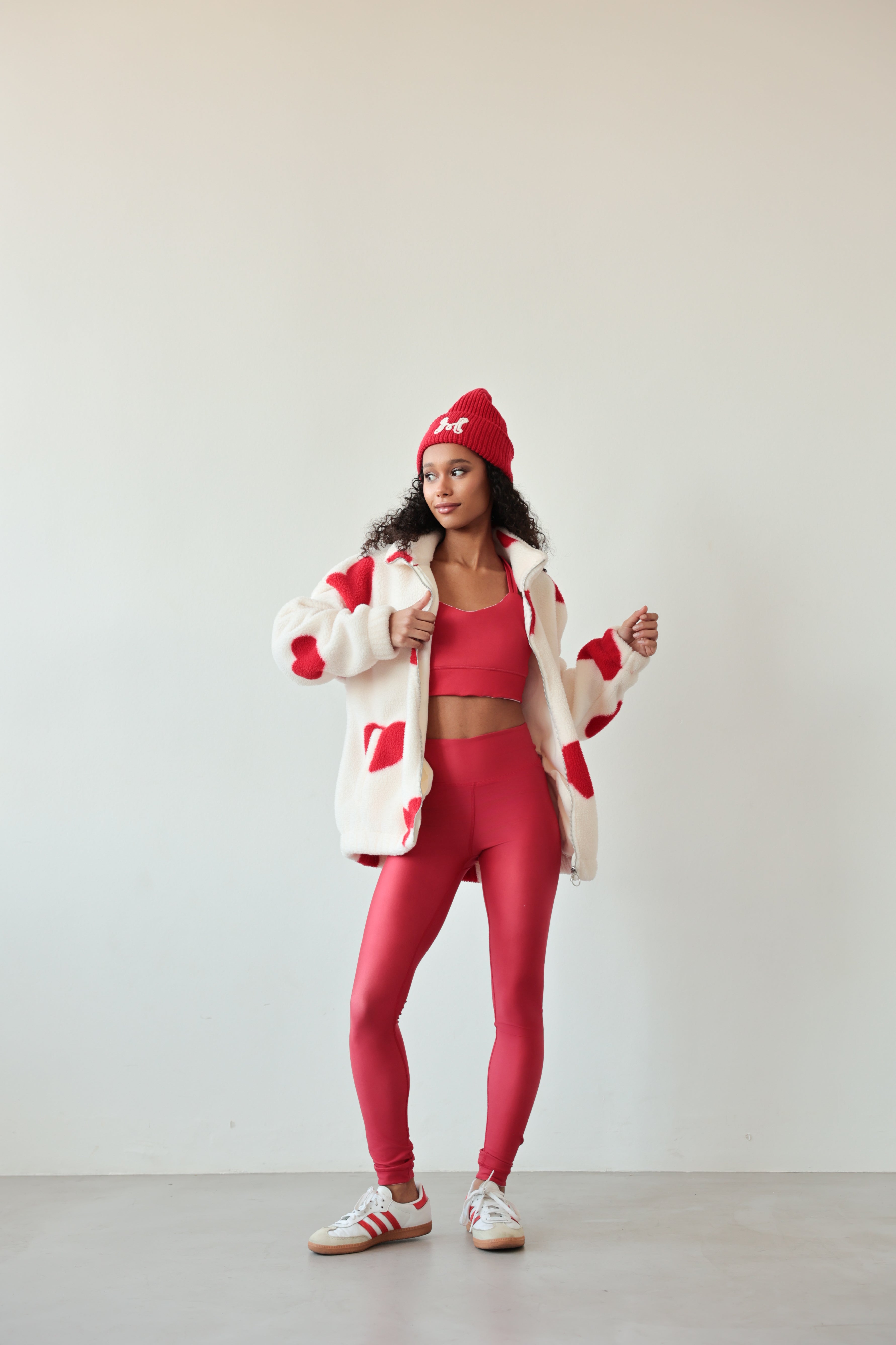 Shape-Wendeleggings – Rot & Herzprint